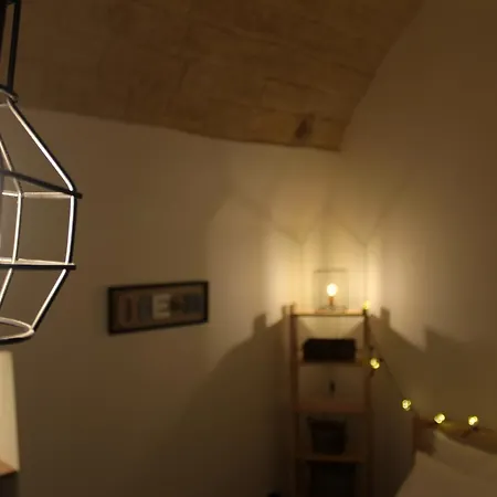 Deshome Гостьовий будинок